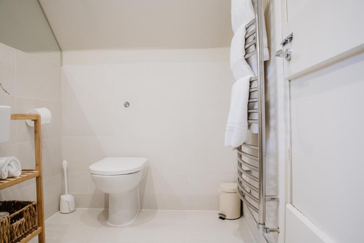 Hertford Barn Conversion Bagian luar foto